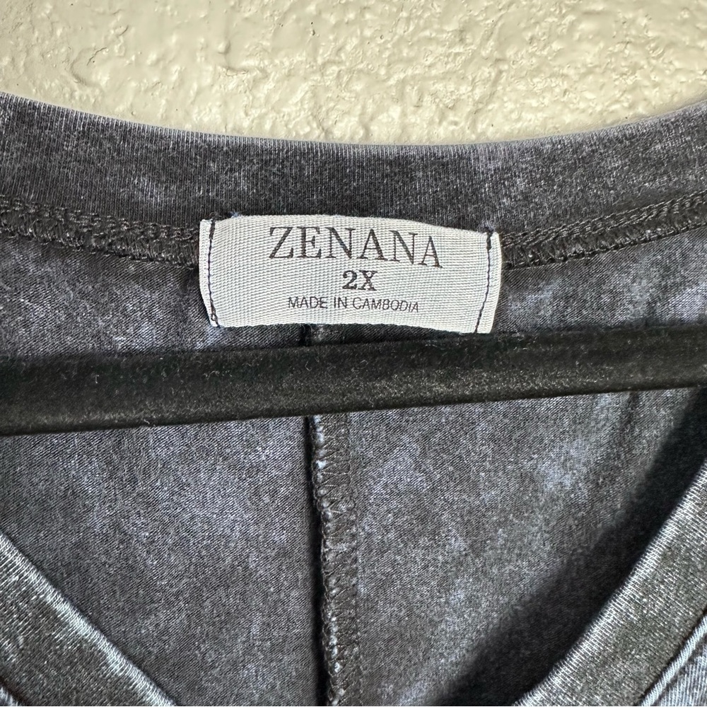 Zenana Outfitters Women's Sleeveless Tank Top - Dark Blue - Picture 3 of 5